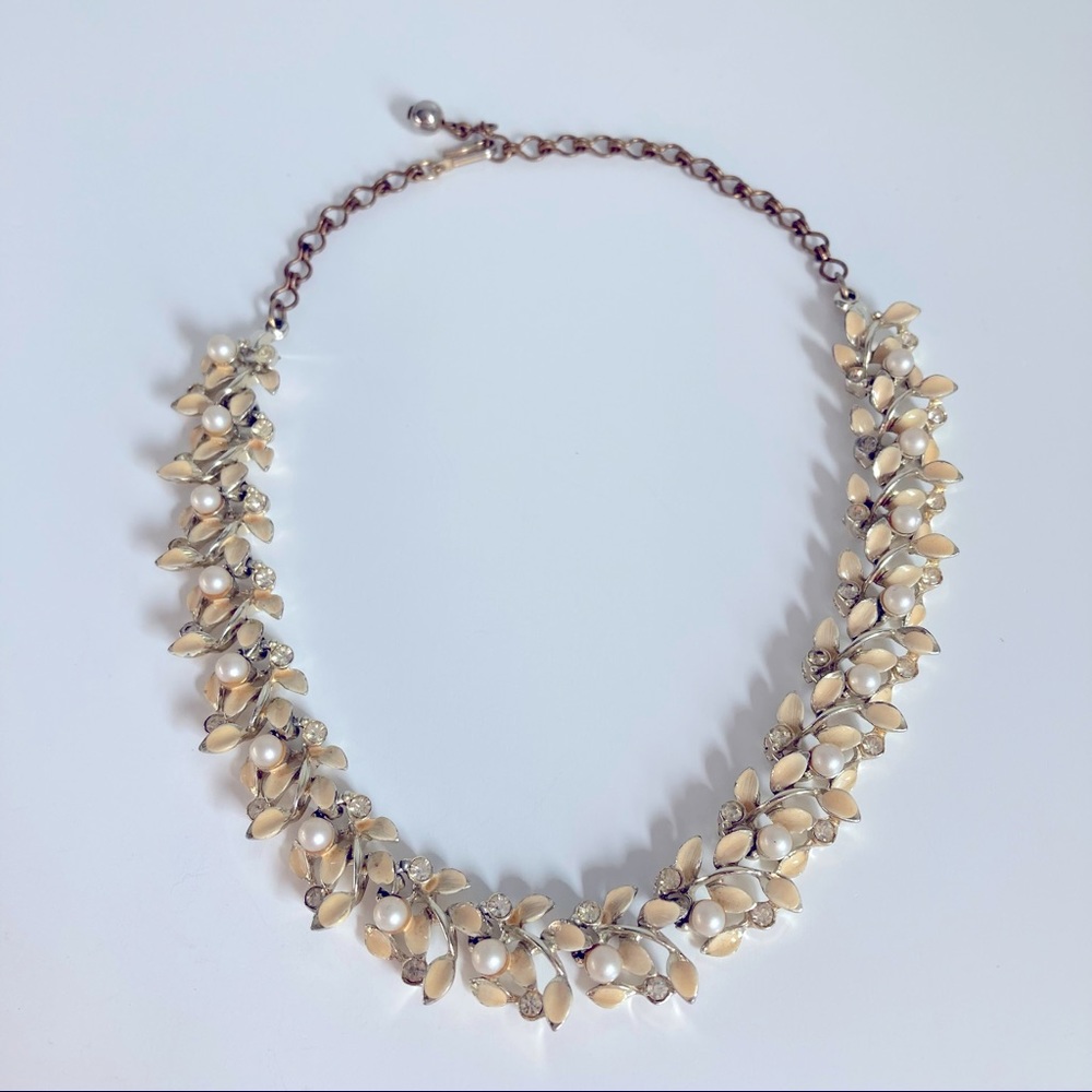 Vintage BSK Silver Tone NeckLace
